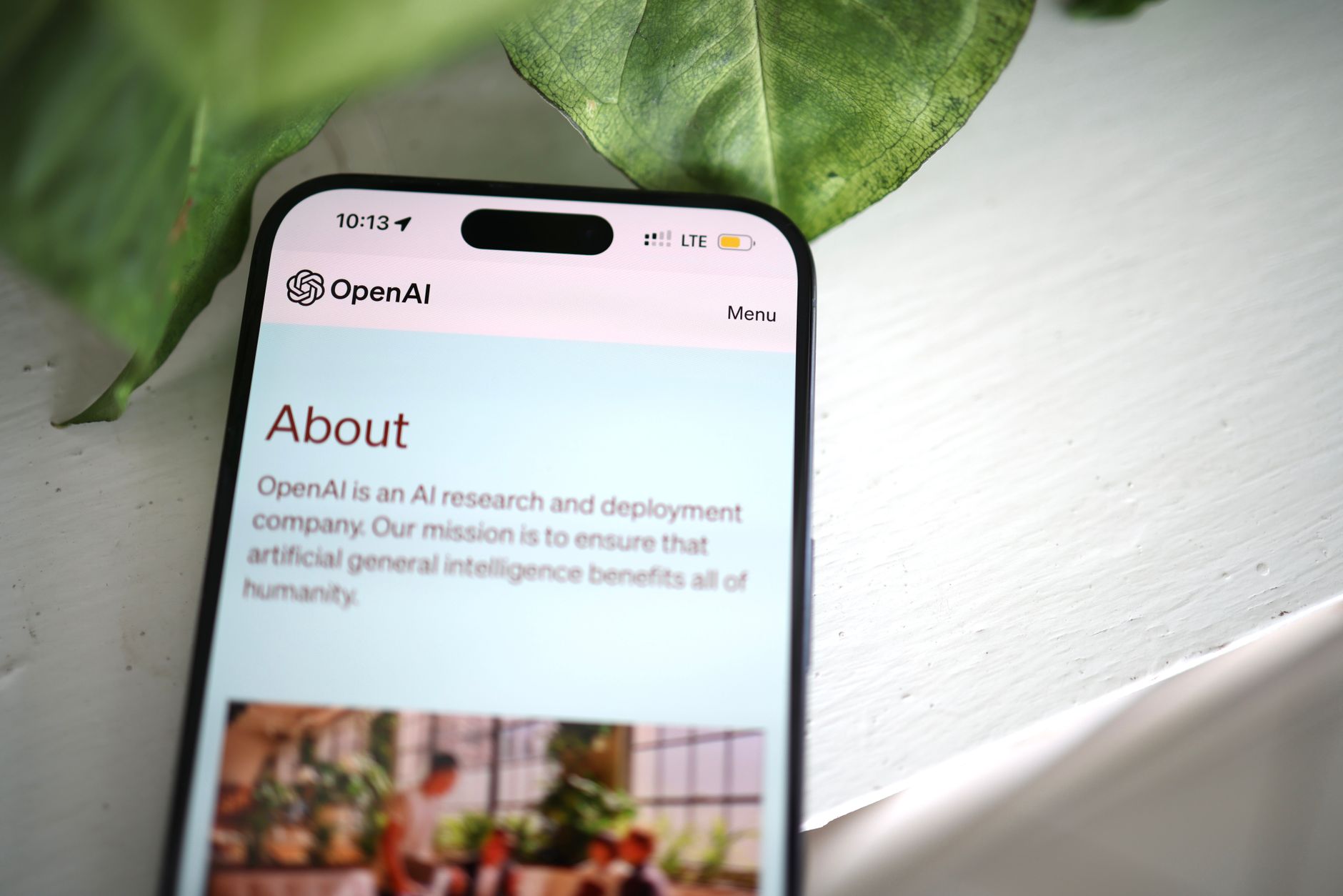 Zmiany w licencjonowaniu API OpenAI: nowe stawki, limity i konsekwencje dla startupów